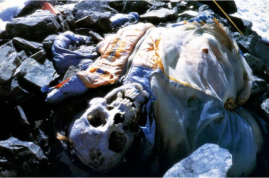 珠穆朗玛峰美女死尸：珠峰最著名的女尸图片曝光