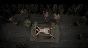 古欧洲五大惨无人道的女性酷刑：苦刑梨、骑驴、乳房裂具、猫爪