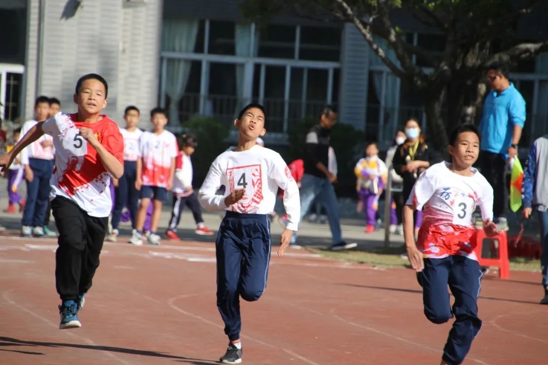 跳远、拔河、短跑......前进小学举办2021学年秋季田径运动会
