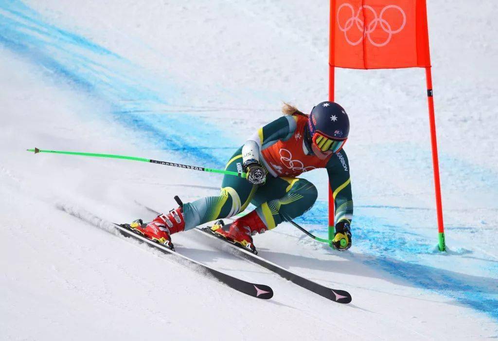 单板滑雪视频_2014年索契冬季奥运会单板滑雪女子u型池决赛_单板滑雪女子第一人