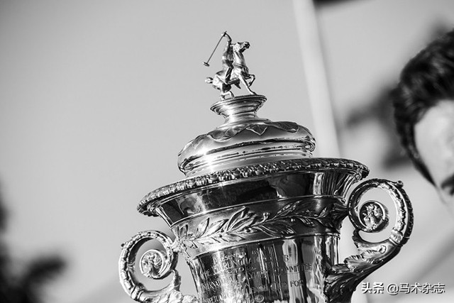 捧起奥运奖杯！麒麟马球队登顶英国国际马球赛创历史