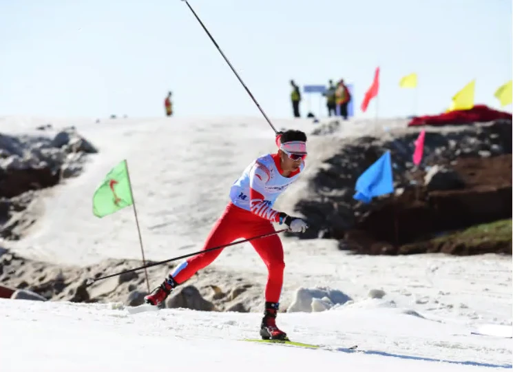 单板滑雪大跳台世界杯_2014年索契冬季奥运会单板滑雪女子u型池决赛_索契跳台滑雪