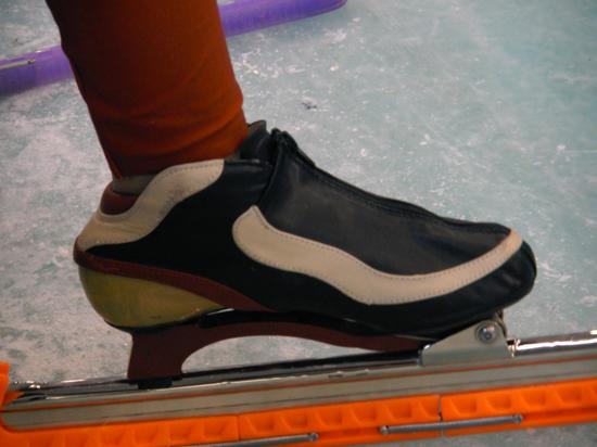花样滑冰使用外刃技巧_滑冰入门技巧课程_初学者怎么滑冰内刃
