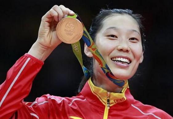 中国排球女神不论是排行榜，第一名竟然是她？