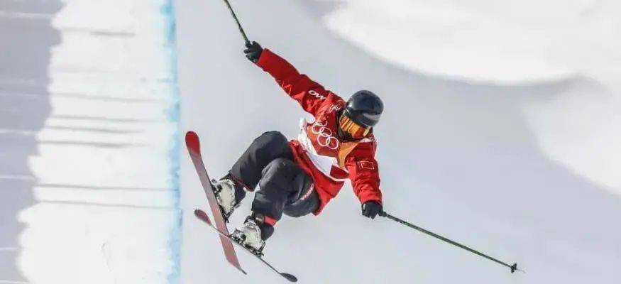 冬奥会高山滑雪视频_冬奥 滑雪 比赛规则_相约2022冬奥滑雪征文