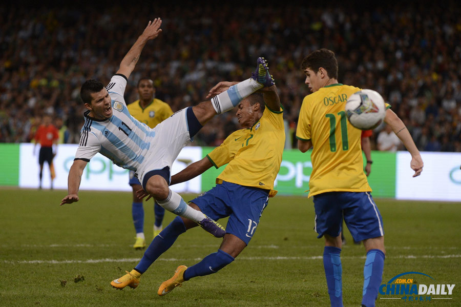德国阿根廷世界杯_世界届杯阿根廷_2014南美足球超级德比杯-巴西vs阿根廷直播
