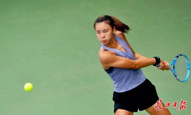 网球比赛中,四大网球公开赛是_武汉网球公开赛观众人数_武汉网球公开赛观众人数