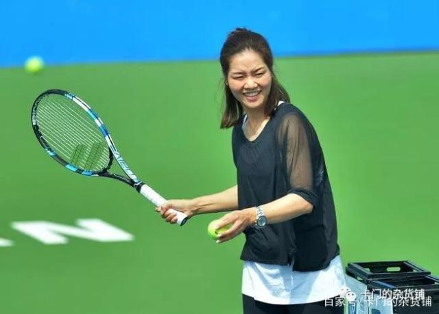武汉网球公开赛观众人数_网球比赛中,四大网球公开赛是_2015武汉网球公开赛程